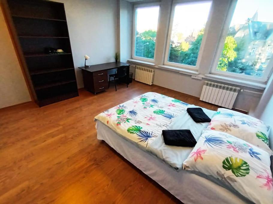 Fantastic Zg - S4 Pokoj 206 Zielona Góra Exteriör bild